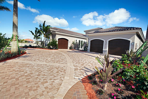 Best Driveway Paving Contractor  in Mayflower, AR